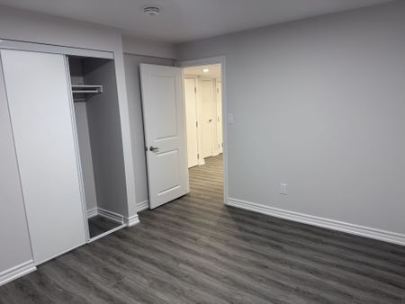 For Lease - 864 Cardington Street Unit# Basement, Mississauga, Ontario - Photo 2