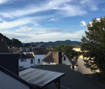 3-Zimmer Dachgeschoß-Wohnung in Oberwinter zentral ab 1.2.2026 - Photo 1