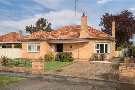 609 Howitt Street, Soldiers Hill - Photo 4