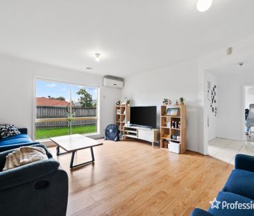 1 Mt Eccles Place, Caroline Springs VIC 3023 - Photo 1