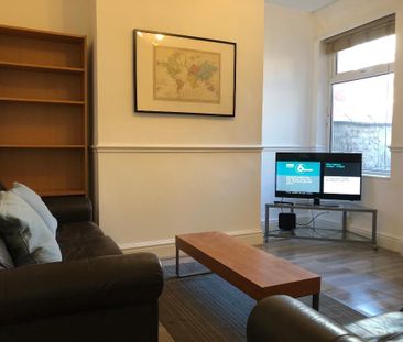 3 bedroom terraced house to rent - Photo 1