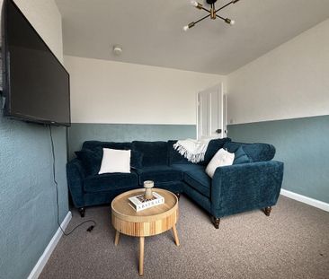 3 bedroom terraced house to rent - Photo 2