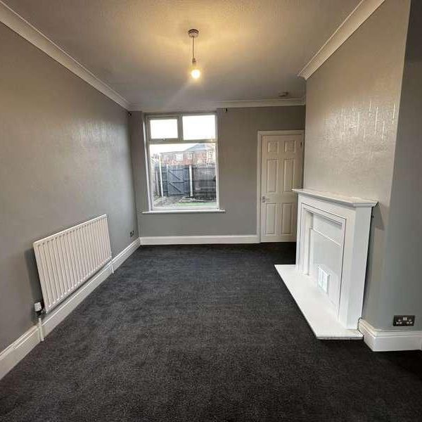 Littlefield Lane, Grimsby, DN34 - Photo 1