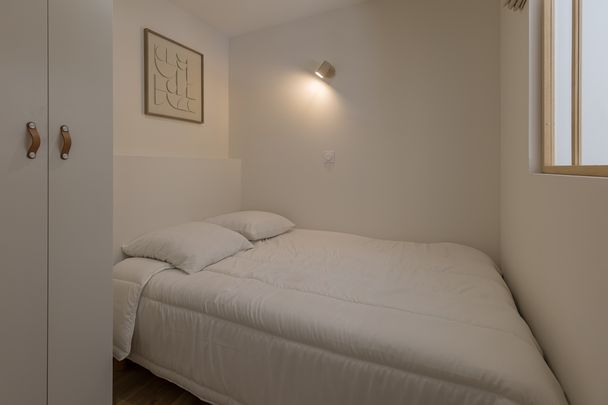 E6 ¤ - Photo 1