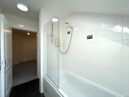 2 bedroom flat to rent - Photo 4