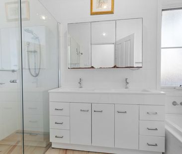 Worth an Inspection! - Photo 6