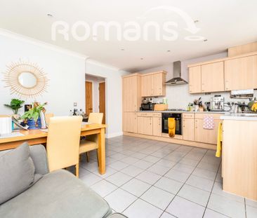 Hogarth Close, Uxbridge, UB8 - Photo 2