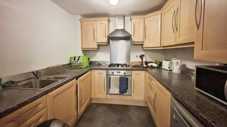 1 bedroom flat to rent - Photo 4