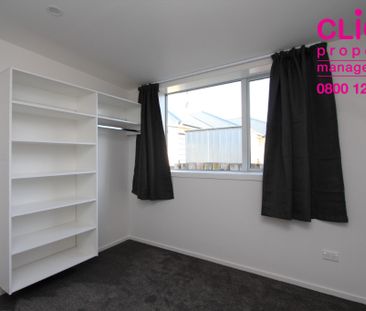 Recently Renovated Double Glazed Cosy 2 Bed Flat - Photo 4