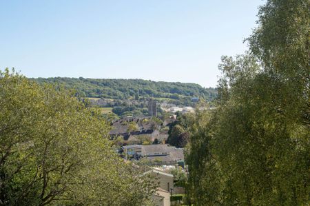 Uphill Drive, Larkhall - Photo 5