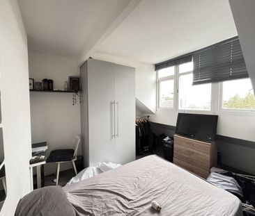 5 bedroom house to rent - Photo 1