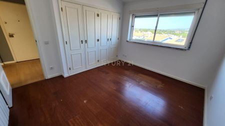 Cascais e Estoril, Lisbon - Photo 2