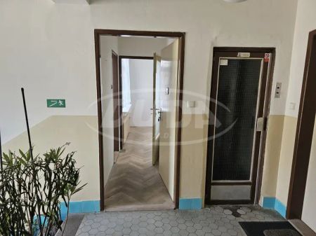 Byt 1+kk (23 m - Photo 5