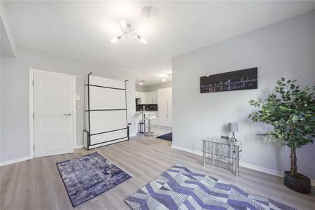 Studio to rent - Photo 3