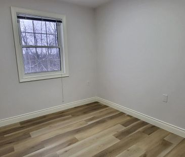 2-780 Progress Ave, Kingston, ON K7M 9E4 - Photo 5