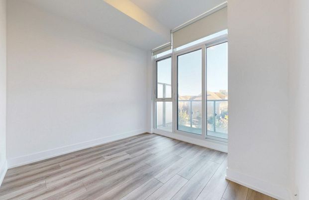 For Lease - 9471 Yonge Street Unit# 327, Richmond Hill, Ontario - Photo 1