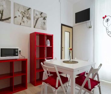 Via Salvatore Barzilai, Milan, Lombardy 20146 - Photo 2