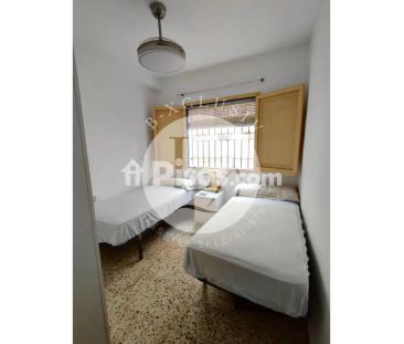 Piso en alquiler en Centro - Photo 2
