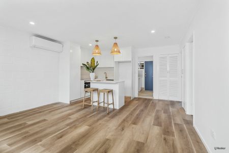 Brand New Coastal Renovation � Stylish & Light-Filled in Palm Beach - Photo 3