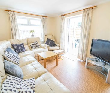 100 Newland Park Drive - Photo 1