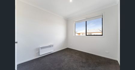 **RECEIVE ONE MONTH’S FREE RENT, ASK US HOW!!! Brand-New 4-Bedroom Home for Lease in Melton South - Photo 3