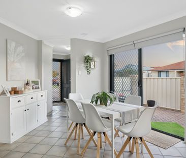 Low maintenance villa in great location - Photo 1