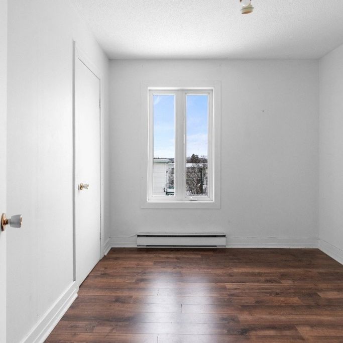 Charmant Lumineux 5-1/2, Lévis Desjardin - Photo 1