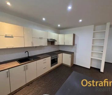 Prostorný a světlý byt 2+kk k pronájmu - Ostrava - Poruba, ul. Hava... - Photo 4