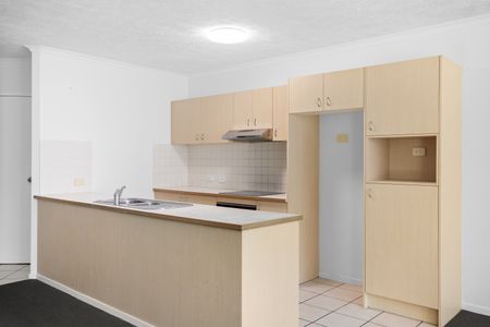 38/8 Mascar Street, Upper Mount Gravatt QLD 4122 - Apartment For Rent | Domain - Photo 5