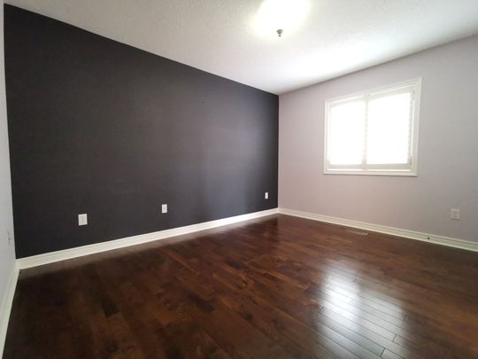 For Lease - 48 Barberry Crescent, Richmond Hill, Ontario - Photo 1