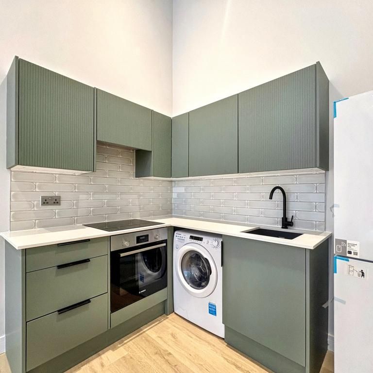 1 bedroom flat to rent - Photo 1