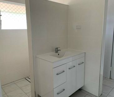 DUPLEX MINUTES FROM THE CITY - Photo 1