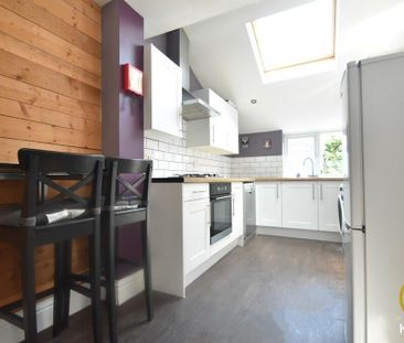 5 bedroom terraced house to rent - Photo 5