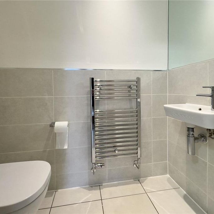 2 bedroom semi-detached house to rent - Photo 1