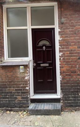 4 bedroom apartment to rent - Photo 1