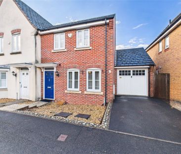 3 bedroom House in Goddards Close, Farnborough - Photo 2