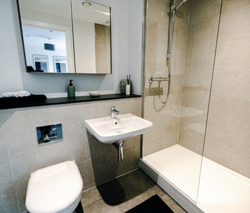 2 bedroom apartment to rent - Photo 2