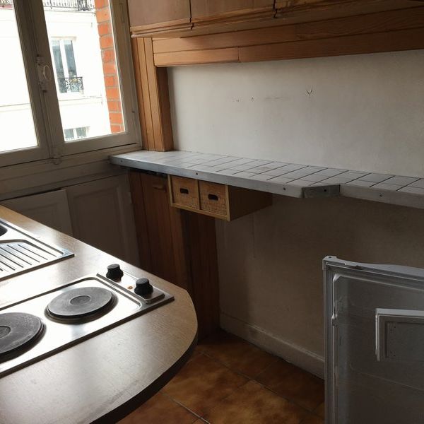 Location Appartement 1 pièce 19m² PARIS 14ème - Photo 1