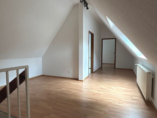 Pfiffige Maisonettewohnung mit Südbalkon und Garage in der Leverkusener Waldsiedlung! - Photo 1