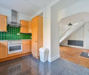 2 bedroom maisonette to rent - Photo 1