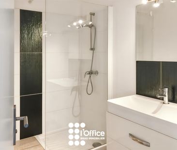 Location Appartement 4 pièces 71m² LES SABLES D OLONNE 85100 - Photo 6