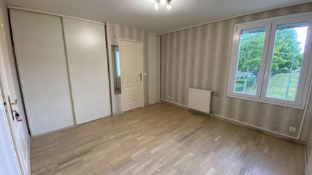 Maison individuelle au bourg 106 m² environ - Photo 5