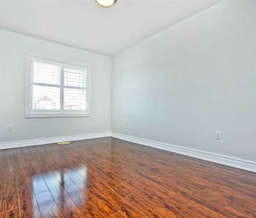 For Lease - 32 Nottingham Drive, Richmond Hill, Ontario - Photo 4