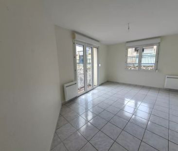 Location maison T4 95.00m² à Mailly-Champagne (51500) - Photo 5