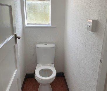 House share to rent - Photo 3