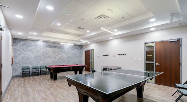 For Lease - 339 Rathburn Road Unit# 512, Mississauga, Ontario - Photo 1