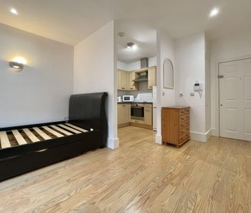 Station Road, Chesham - Photo 1