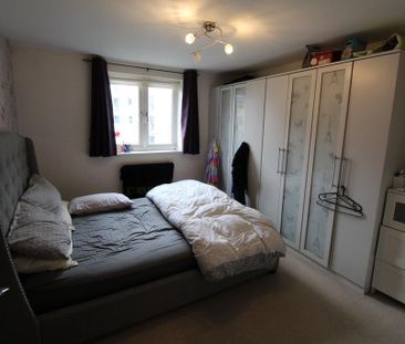 3 bedroom terraced house to rent - Photo 6