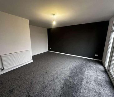 Malpas Close, Hull, HU7 - Photo 2