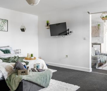 1 bedroom flat to rent - Photo 5
